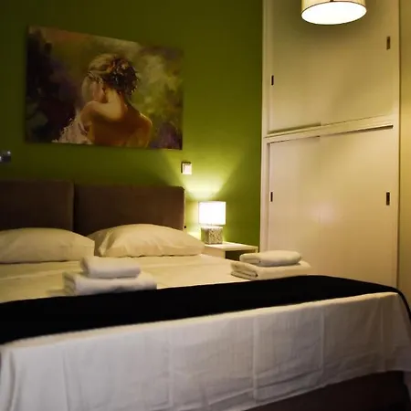 βright Walled Designed In Glyfada Center Apartmán *